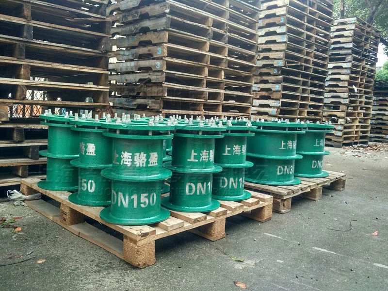 <a href=http://www.m.myfavoritecigar.com target=_blank class=infotextkey>柔性防水套管</a>防水層被破壞的原因